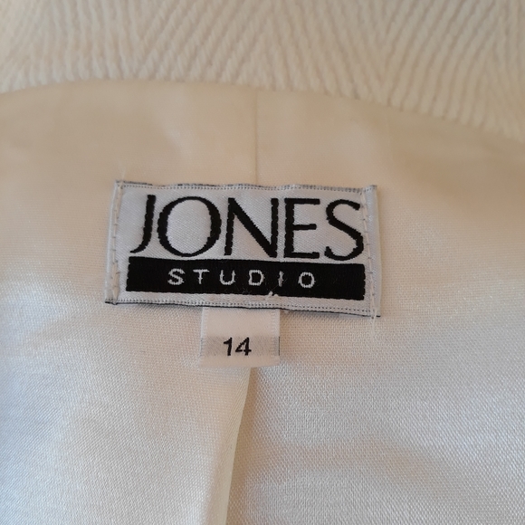 Jones Studio Cream Ivory Wool Pea Coat - Picture 12 of 14